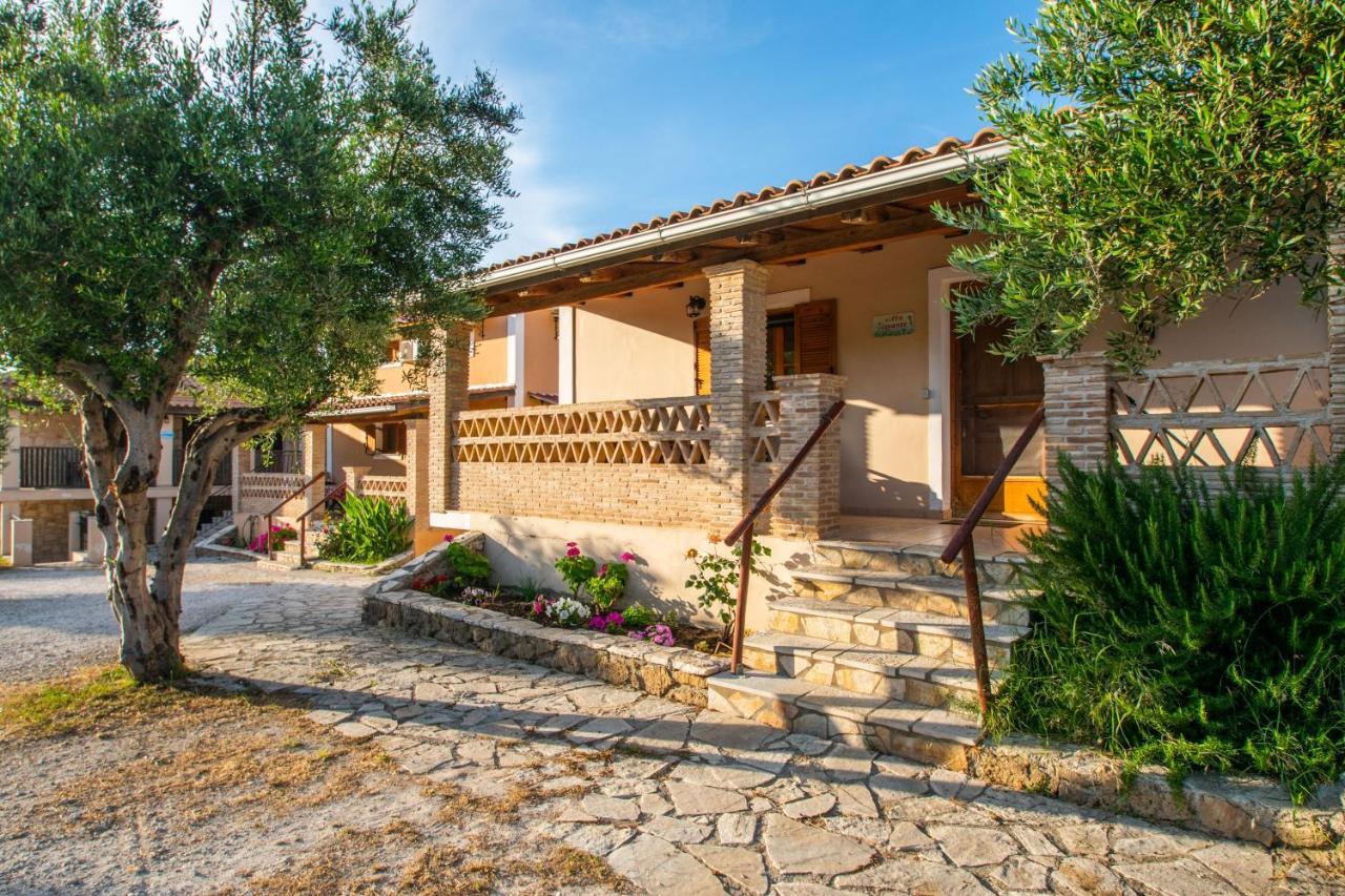 Aeolos Zante Villas With Heated Pool Vasilikos  Ruang foto